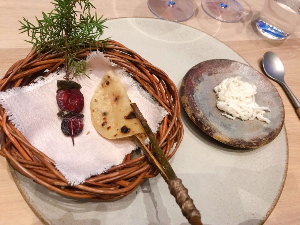 アンダー 料理